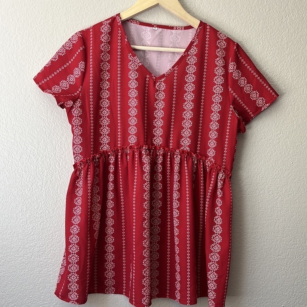 Peplum Blouse Top Floral Red and White size Medium - Picture 8 of 9